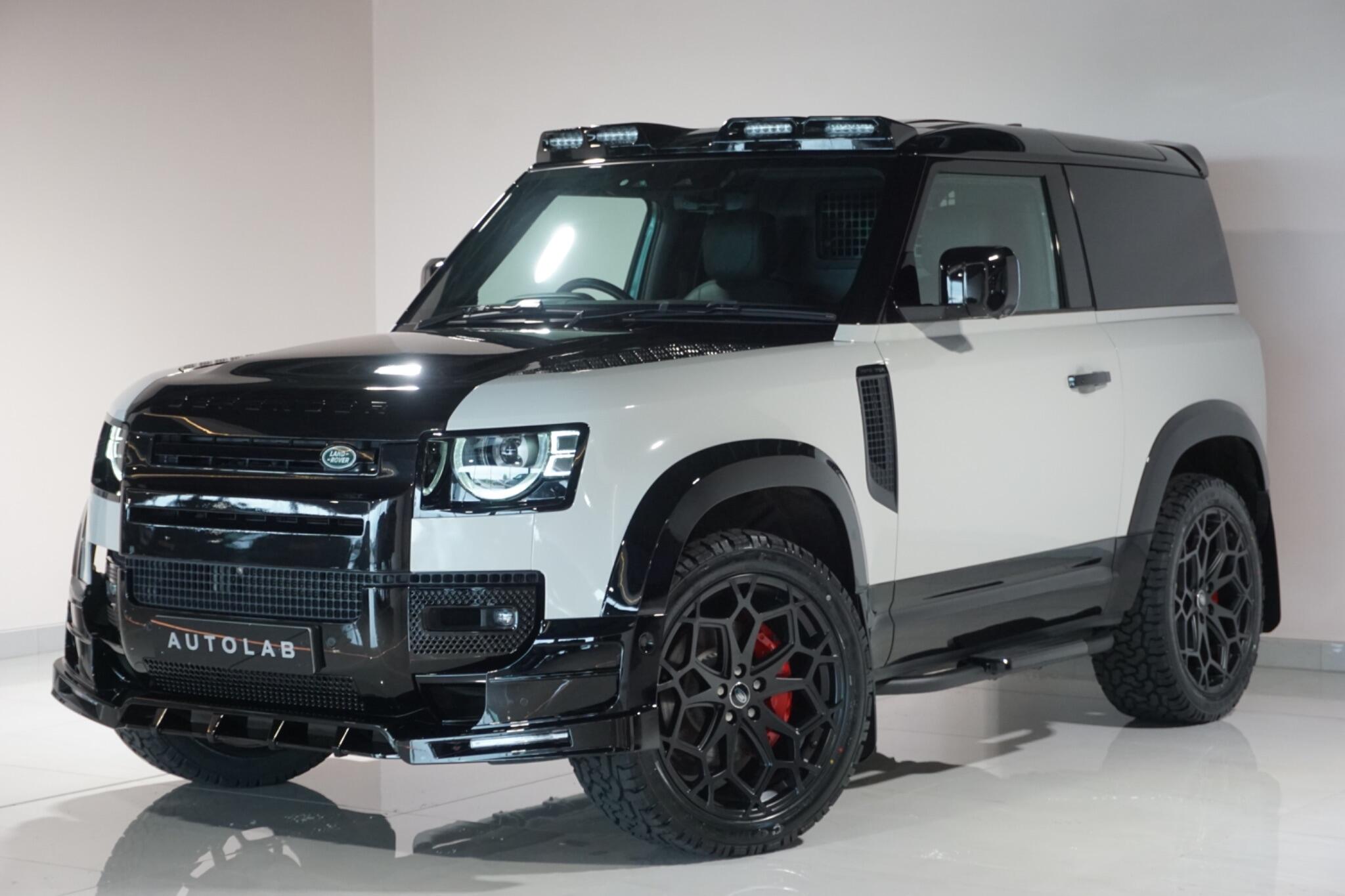 Land Rover Defender 90 3.0 D300 MHEV X-Dynamic HSE Hard Top SUV 3dr Diesel Auto 4WD SWB Euro 6 (s/s) (300 ps)